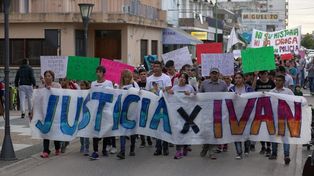 Pidieron basta de gatillo fácil y justicia por Iván