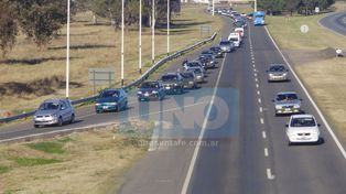 Puente Carretero: vecinos realizaron una caravana por la seguridad vial