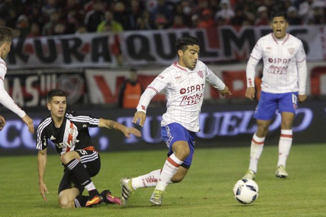 Unión perdió 3 a 0 con River y quedó afuera de la Copa Argentina