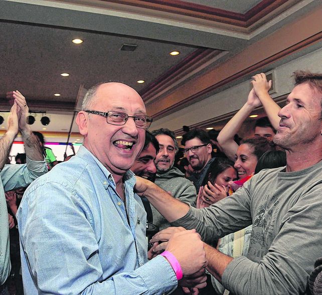 algarabía. El búnker de Cambiemos en Santa Fe fue todo festejo. Hubo alguna chicana para el socialismo.