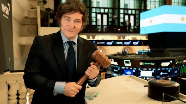 El presidente Javier Milei protagonizó un escándalo tras promocionar una criptomoneda.