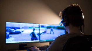Ruidos, gritos, explosiones, son habituales en los videojuegos de estrategia que atrapan a los chicos&nbsp;