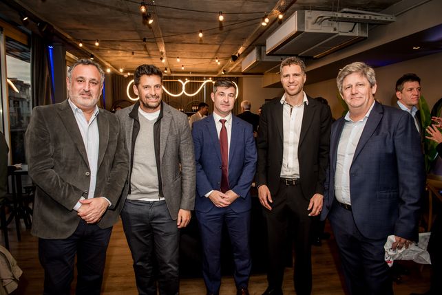 Mariano Schor, Gabriel Guglielmino, Nicolás Rubiolo, Lisandro Rosental y Marcos Cicchirillo