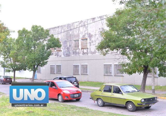 Sin solución. En la escuela dijeron que pidieron ayuda a diversos organismos y no tuvieron respuesta. Foto UNO/Juan Manuel Hernández