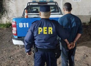 Paraná: detuvieron a un hombre por agredir con una pala a una vecina tras discutir por conexiones de agua