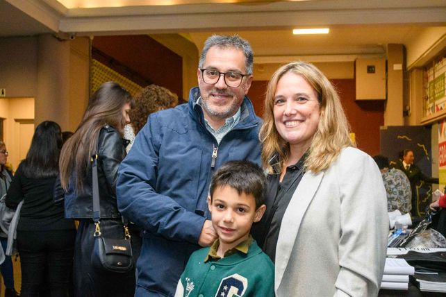 Enrique Abanto, Verónica Pena y Cristóbal Abanto