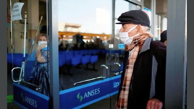 Santa Fe reportó 250 casos y la provincia quedó al borde de llegar a los 150 mil contagios