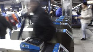 Dos años de prisión a un hombre por tocarle la cola a una joven