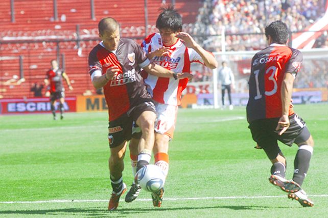 Colón y Unión quedaron a mano en el clásico santafesino