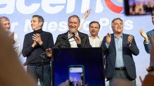 “Tanto Juntos por el Cambio como Unión por la Patria han fracasado y ambos son responsables por la crisis que atraviesa nuestro país. Los argentinos reclaman un cambio de verdad, serio y con experiencia de gestión, y eso es lo que nosotros proponemos”, dijo Juan Schiaretti.