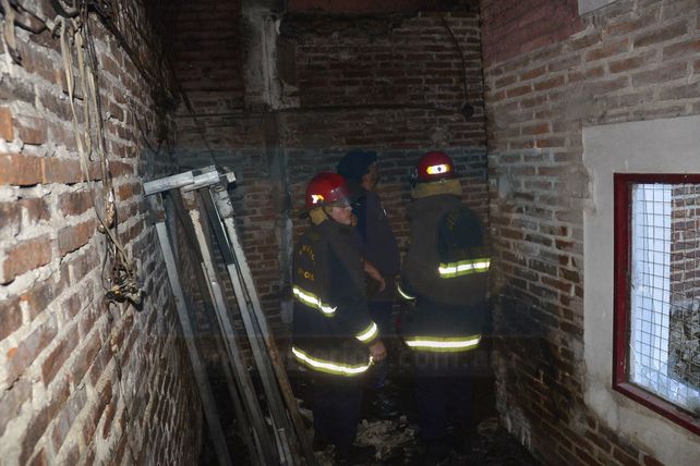 Valiosas pérdidas tras incendio en el centro cultural Gloria Montoya