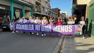 Marcha del 25N en Santa Fe: organizaciones recorren el centro para exigir políticas contra la violencia de género