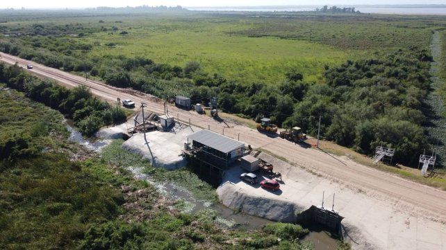 Por primera vez en 30 años se realizó un mantenimiento integral del sistema de defensas contra inundaciones de la ciudad