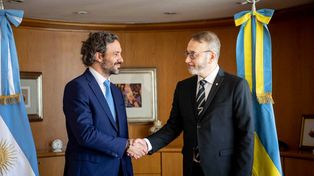 Cafiero recibió este sábado al nuevo embajador de Ucrania en el país.