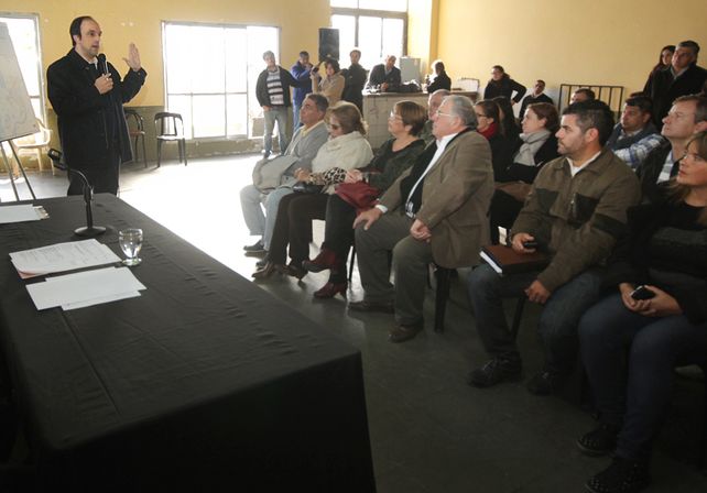 Desagües: “Todas las obras del Plan están en marcha”