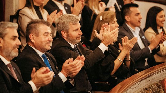 El gobernador Rogelio Frigerio llamó a renovar el compromiso con los valores fundacionales de Argentina y destacó la importancia de la memoria&nbsp;