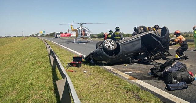Una persona murió y otra sufrió heridas de gravedad en un choque en la autopista a Córdoba