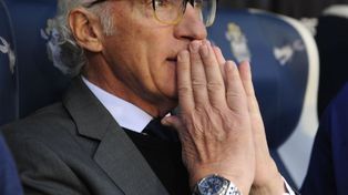 Carlitos espera que lo llamen.&nbsp;