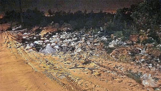 El cuerpo hallado quemado en Concordia tenía un disparo