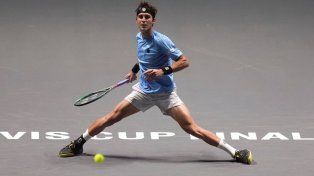Tomás Etcheverry apareció por sorpresa ante Gran Bretaña para que Argentina avance al Final 8 de la Copa Davis.