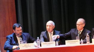Es necesario tener políticas de Estado y sostenerlas en el tiempo, dijo Lorenzetti (al centro)