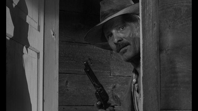 Viggo Mortensen interpreta a Murphy