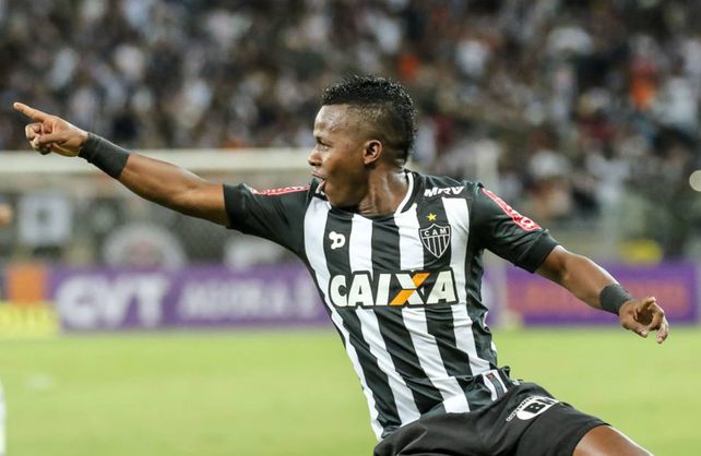 Cazares tiene coronavirus y no seguir&aacute; en Atl&eacute;tico Mineiro.