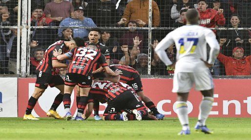 Patronato aparece entre las últimas goleadas que sufrió Boca en torneos locales