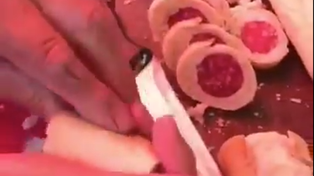 Furor en las redes: el video con las instrucciones para preparar el sushi argento