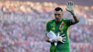 Franco Armani tiene una dilatada trayectoria en el fútbol profesional. Surgió de Aprendices Casildenses.