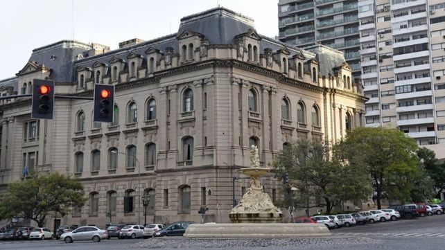 El emblemático edificio de la ex Aduana