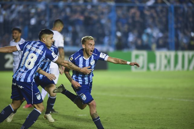 Atlético festejó ante su gente.