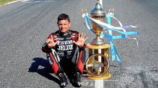 En 2016 el piloto de Salto ganó su último campeonato en el autódromo de La Plata.&nbsp;