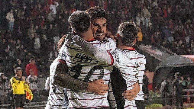 Los 25 goles que marcó Colón se reparten en nueve futbolistas.