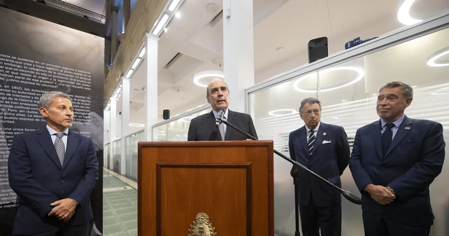 El ministro del Interior, Guillermo Francos, adelantó la semana pasada a la Cámara Nacional Electoral los ejes de la reforma que propone el presidente Javier Milei. 