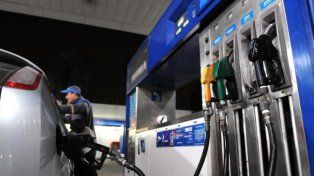 Los combustibles serán más caros desde este domingo.