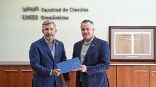 Entre Ríos donó el edificio de Económicas a la UNER