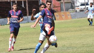 Una fija. El Turco Kaial se ganó un lugar en el once charrúa para visitar a San Martín en Burzaco.