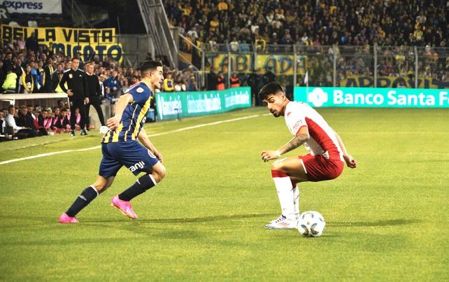 El último partido de Maxi Lovera como titular en Central fue en la derrota frente a Huracán, por la Liga Profesional.