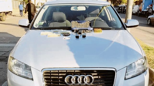 Uno de los condenados fue detenido en un Audi A3 en el que llevaba un arma y 40 mil dólares.