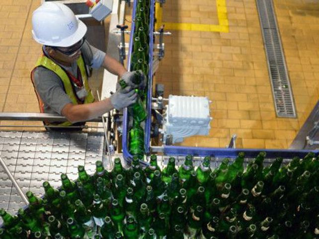 ¿Se viene la cerveza en envase plástico?