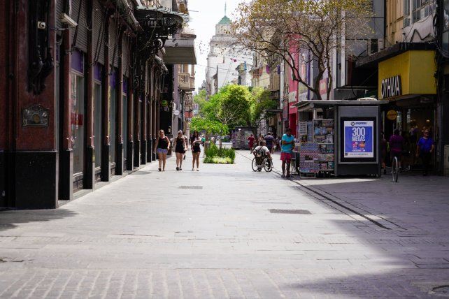 El tiempo en Rosario: sigue el calor con cielo parcialmente nublado