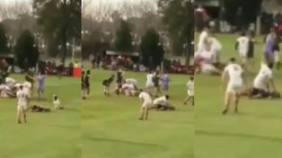 Durante el encuentro entre San Antonio de Padua y el Old Georgian de Quilmes se vivió un momento de zozobra por el golpe que recibió un jugador. (Captura de video)
