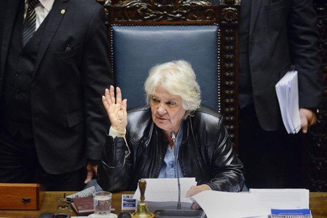 La elegida. Topolansky asume al cargo por ser la segunda senadora más votada del oficialista Frente Amplio.