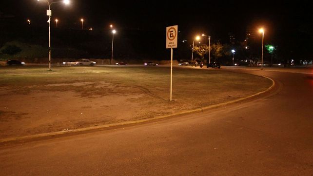 La Policía detuvo en la Plaza de las Colectividades de Paraná a dos supuestos estafadores