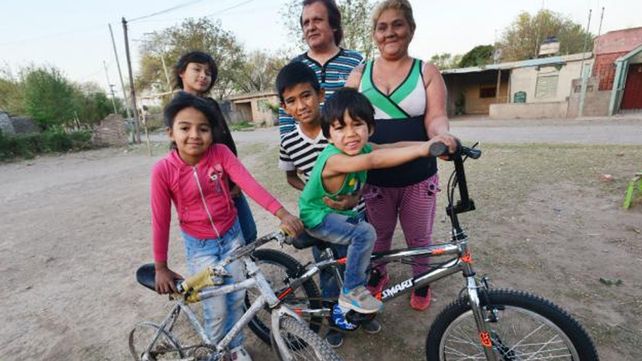 Tiene 6 años, su sueño era tener una bici y se la armó solito Tiene 6 años, su sueño era tener una bici y se la armó solito