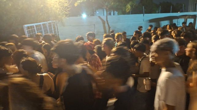 Exceso de aforo, venta de alcohol a menores y peleas: analizan inhabilitar al boliche Nativo tras gravísimas irregularidades