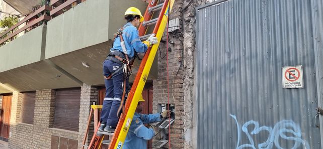 La EPE detectó otras 7 mil conexiones irregulares: el insólito caso de una empresa fabricante de neumáticos