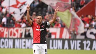 Maxi Rodríguez es el emblema leproso y su decisión es vital para los hinchas de Newells.&nbsp;