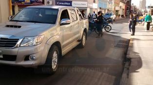 Le dieron el alta a la mujer de 67 años que fue chocada por una 4x4 en el centro